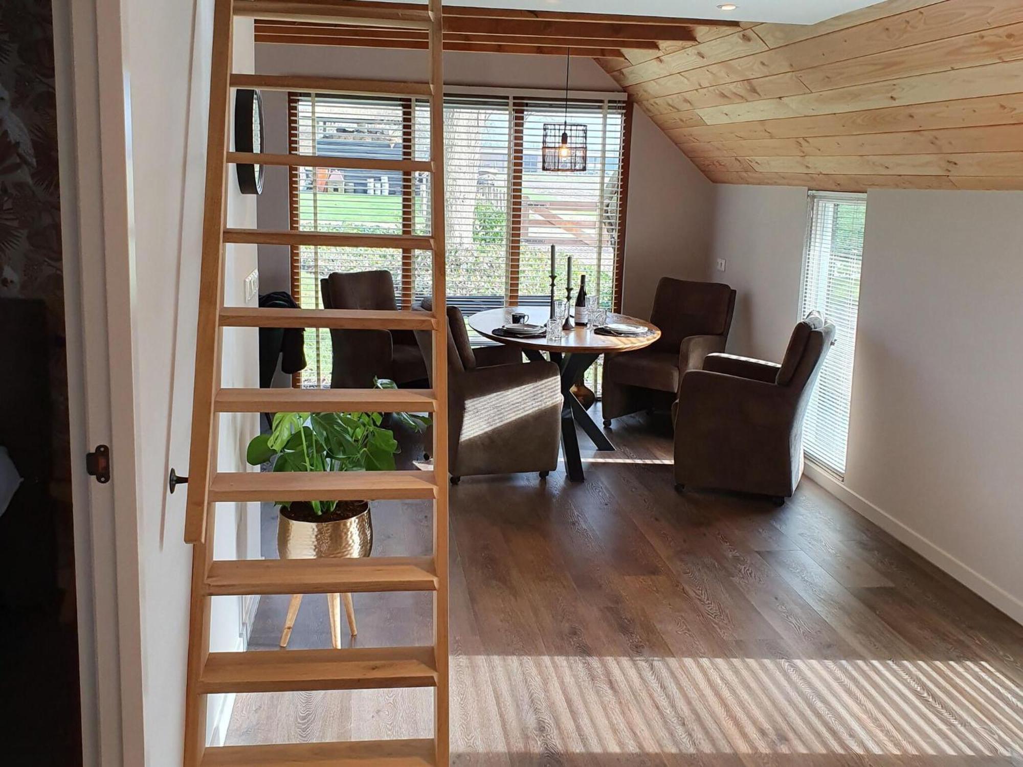 Holiday Home Heeresteeg In Nieuwleusen With Garden De Meele Exteriér fotografie